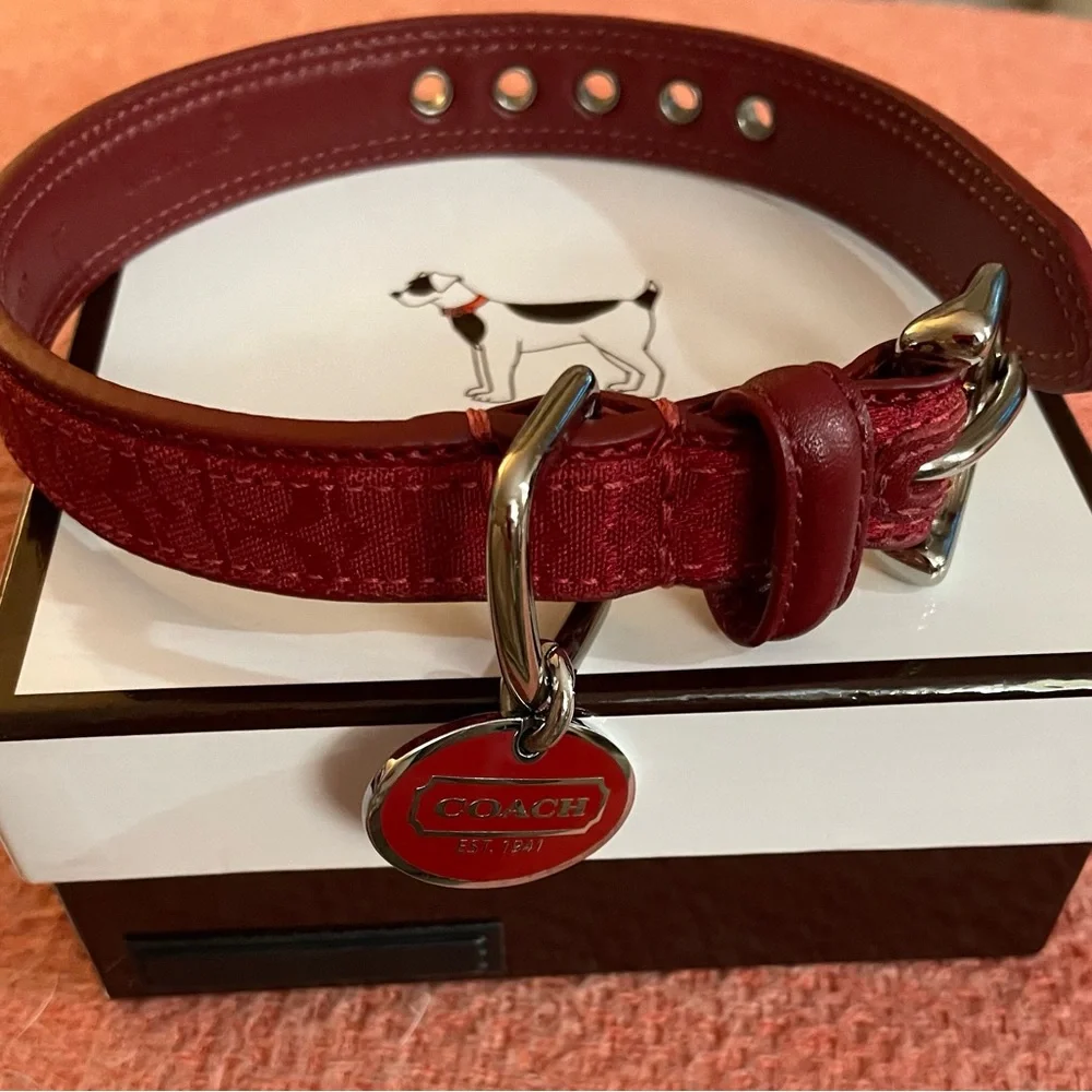 XS Coach Cherry Red Mini Signature Leather Pet Collar NWT - Picture 2 of 11
